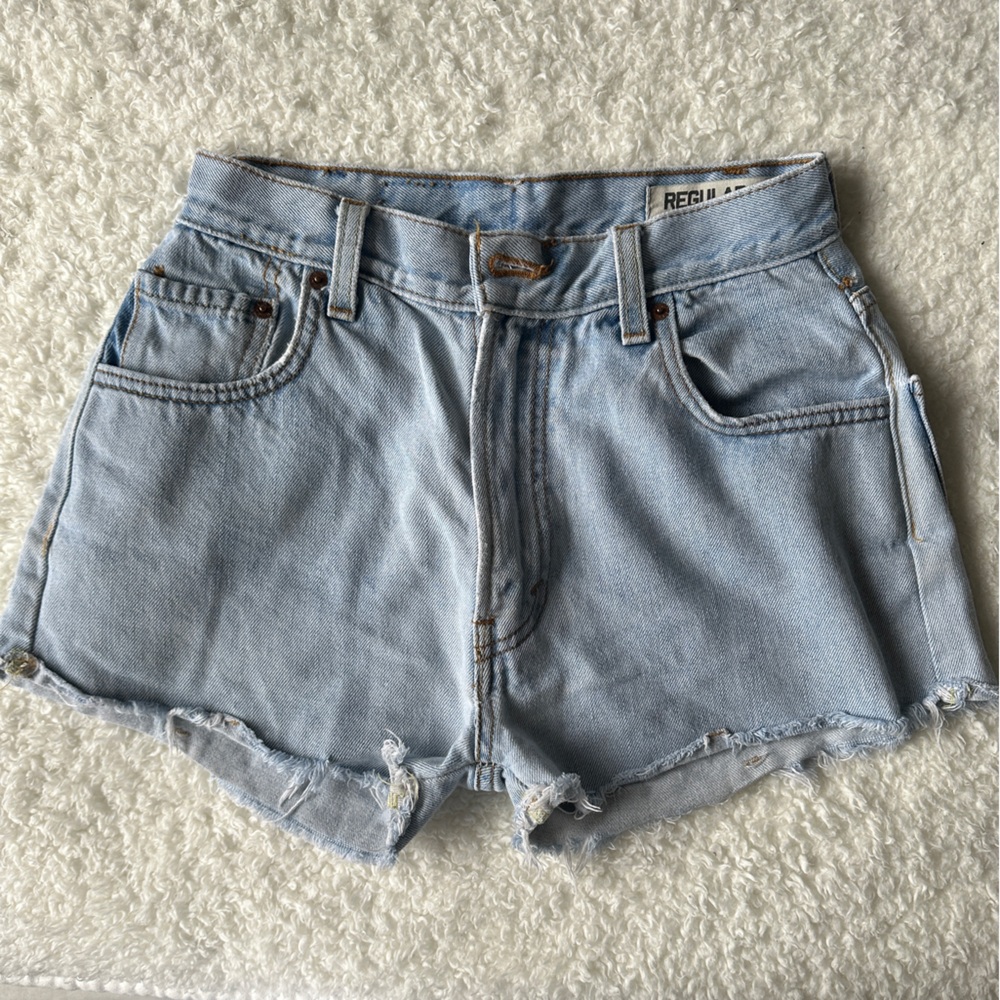 Vintage Levi’s Denim Shorts